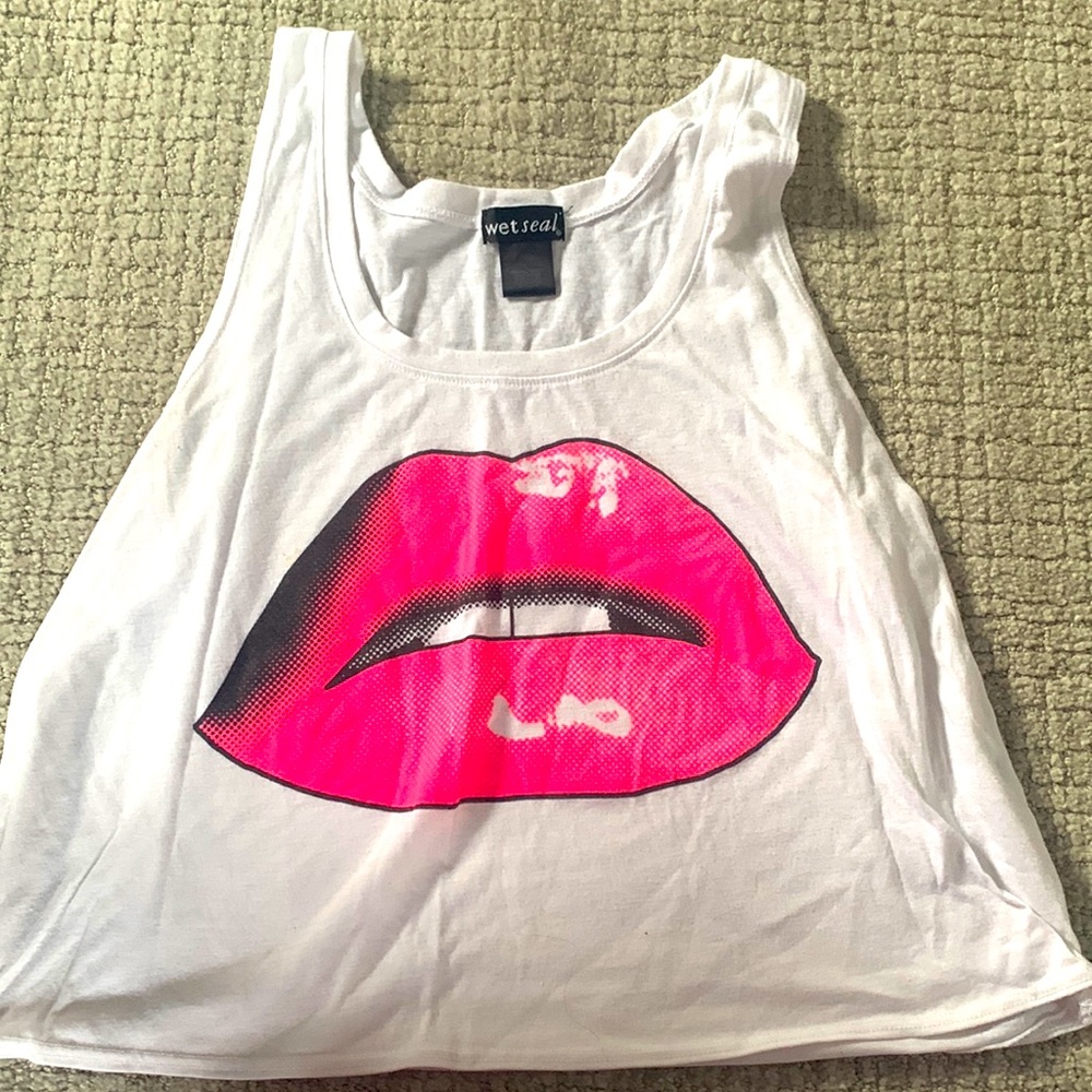 Lips tank top